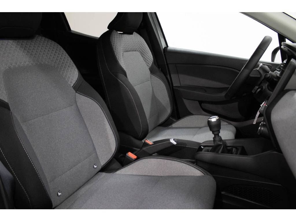 renault-clio-2024-gpl-999cc