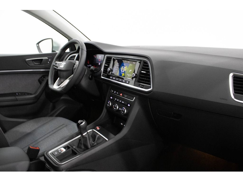 seat-ateca-2025-gasolina-999cc