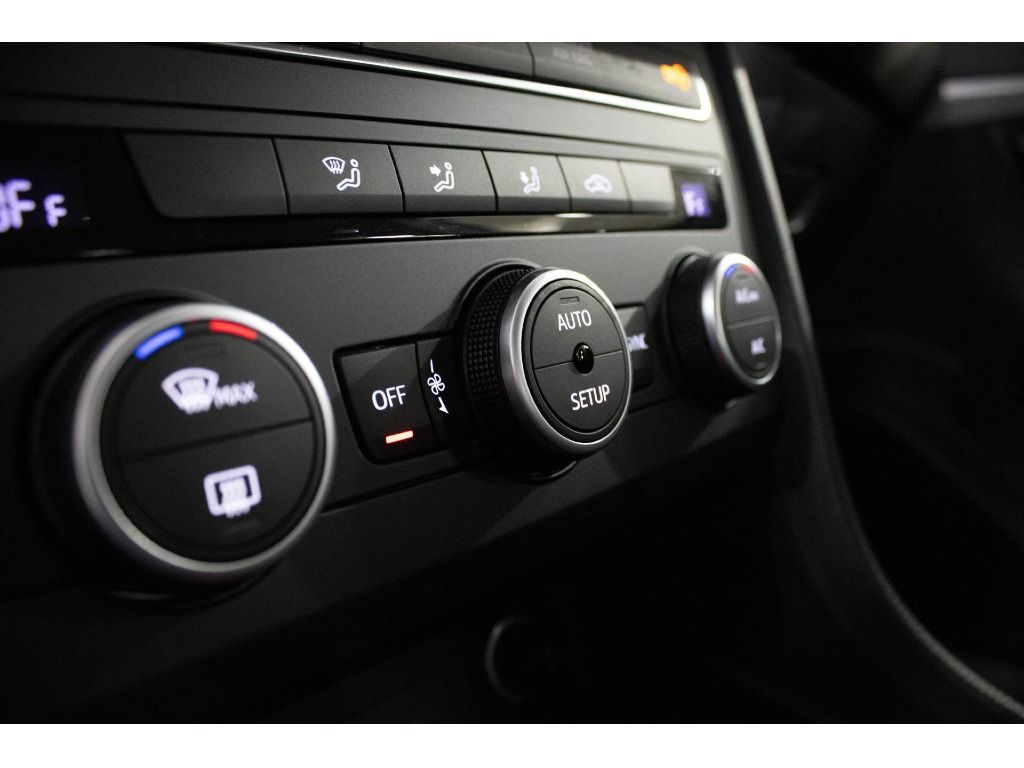 seat-ateca-2025-gasolina-999cc