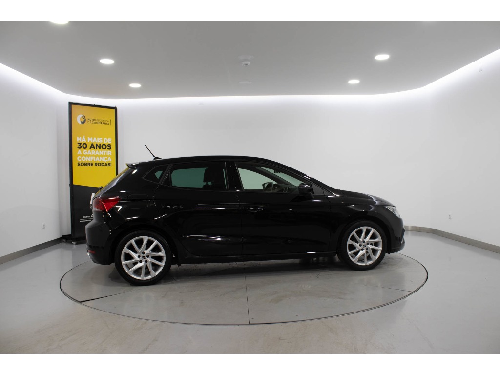 seat-ibiza-2024-gasolina-999cc