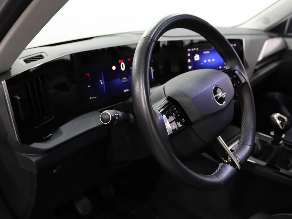 opel-astra-2022-gasolina-1199cc
