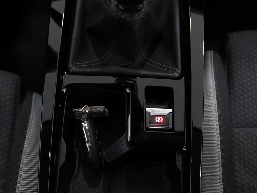 opel-astra-2022-gasolina-1199cc