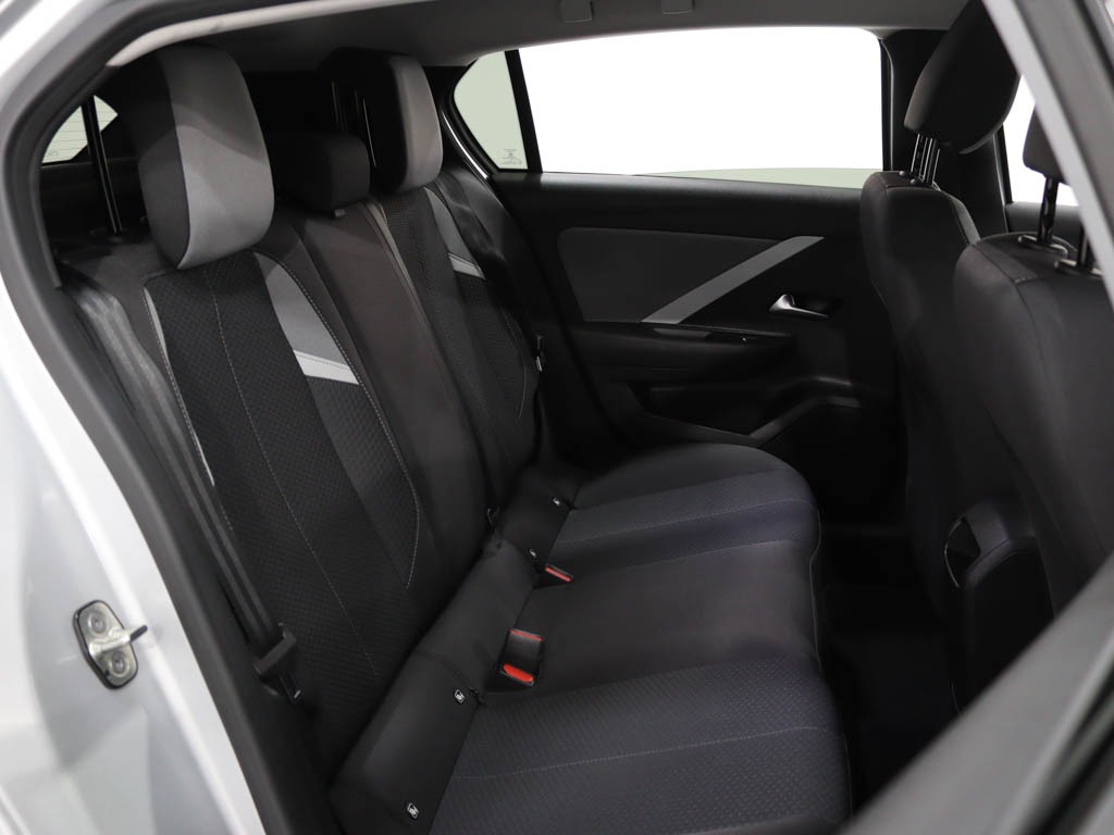opel-astra-2022-gasolina-1199cc