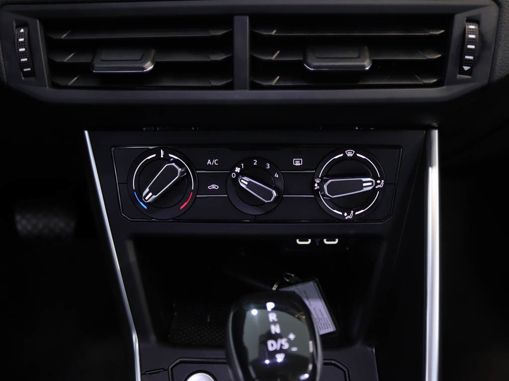 volkswagen-taigo-2025-gasolina-999cc