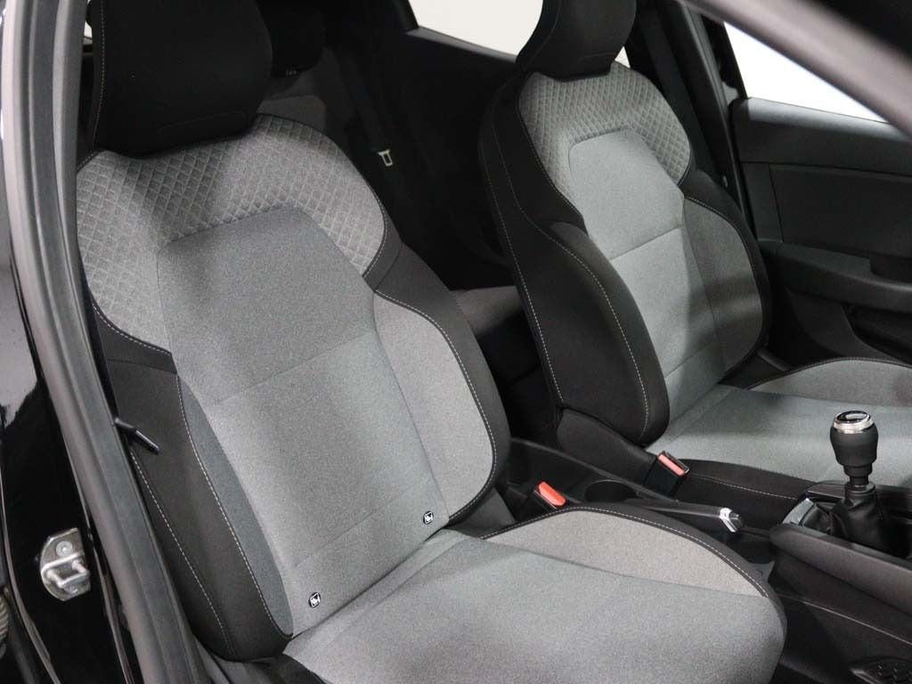 renault-clio-2024-gasolina-999cc
