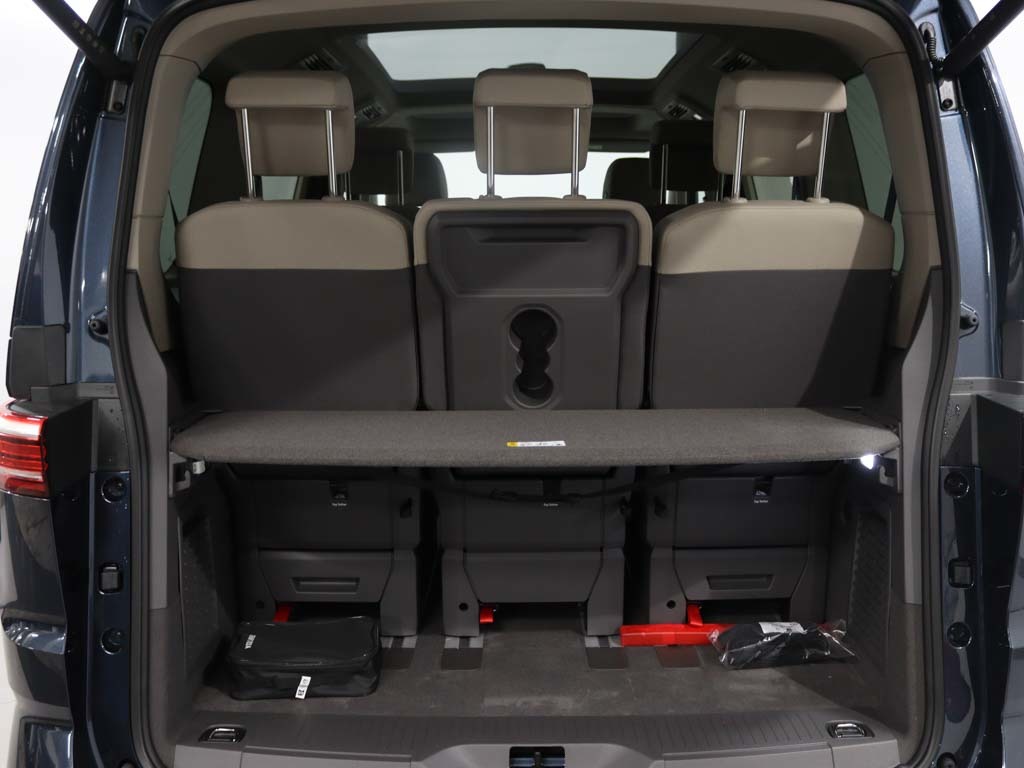 volkswagen-multivan-2025-diesel-1968cc