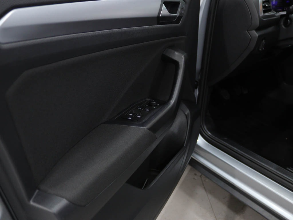volkswagen-t-roc-2025-gasolina-999cc
