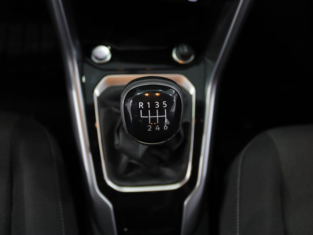 volkswagen-t-roc-2025-gasolina-999cc