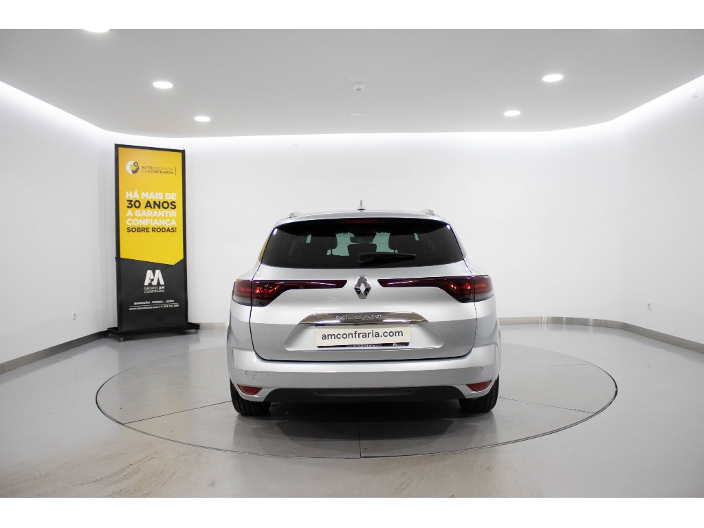 renault-megane-sport-tourer-2023-diesel-1461cc