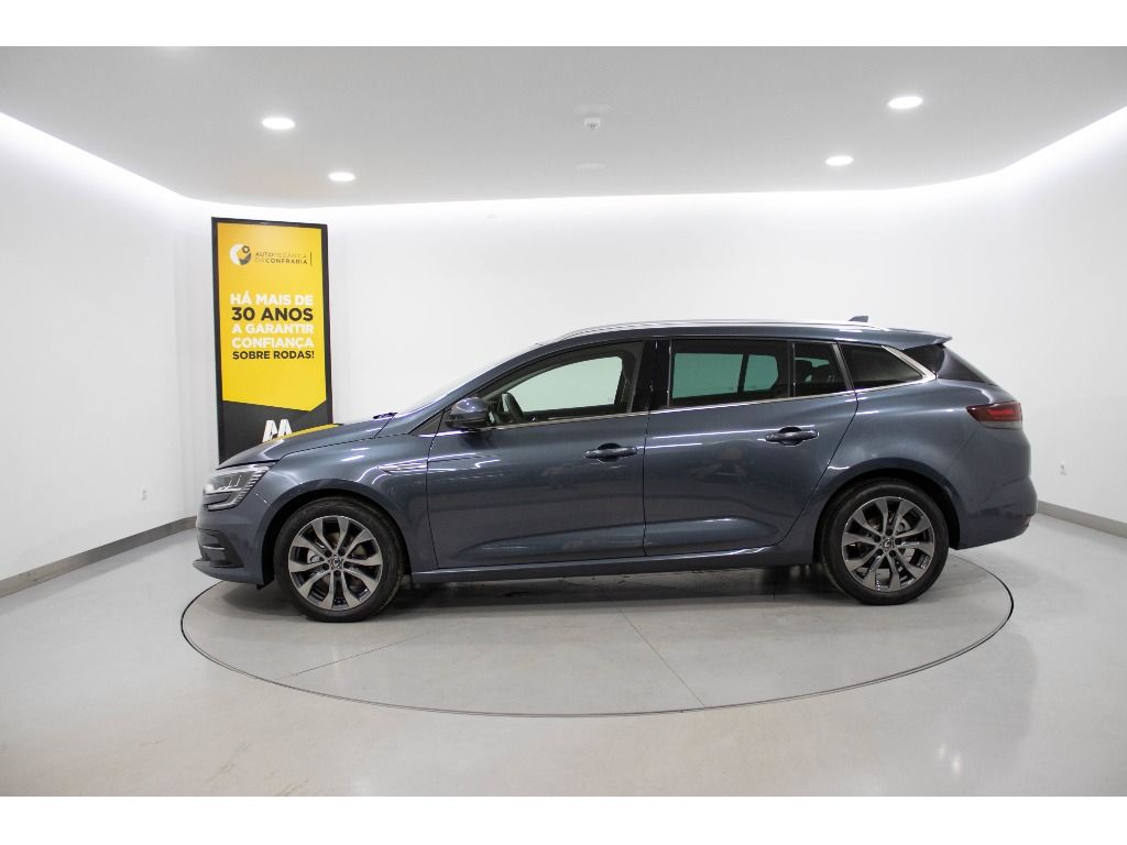renault-megane-sport-tourer-2022-diesel-1461cc