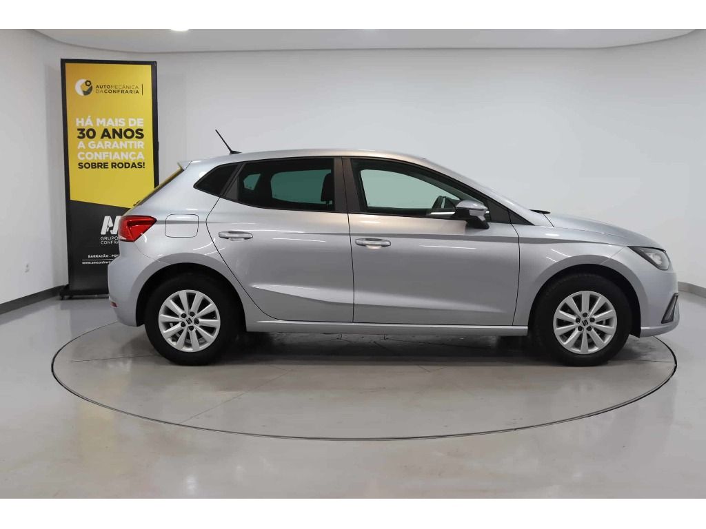 seat-ibiza-2024-gasolina-999cc