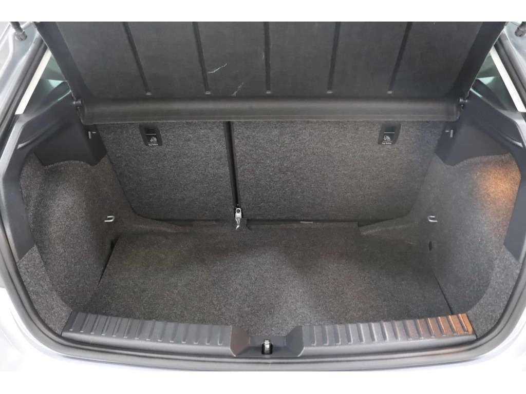 seat-ibiza-2024-gasolina-999cc