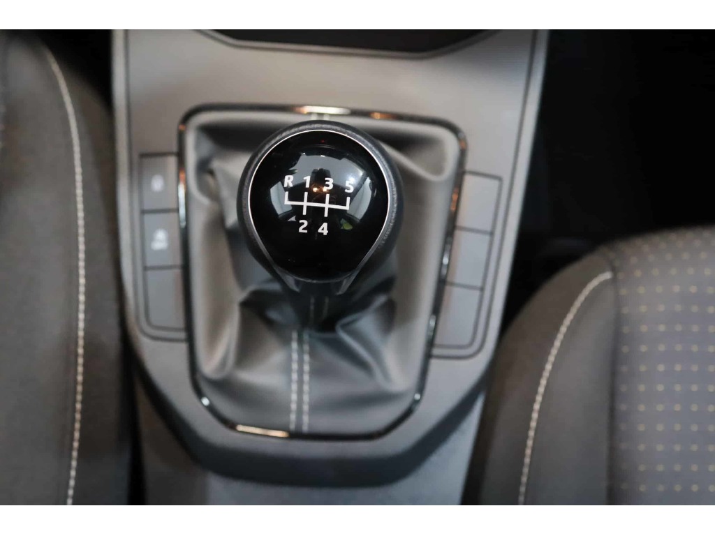 seat-ibiza-2024-gasolina-999cc