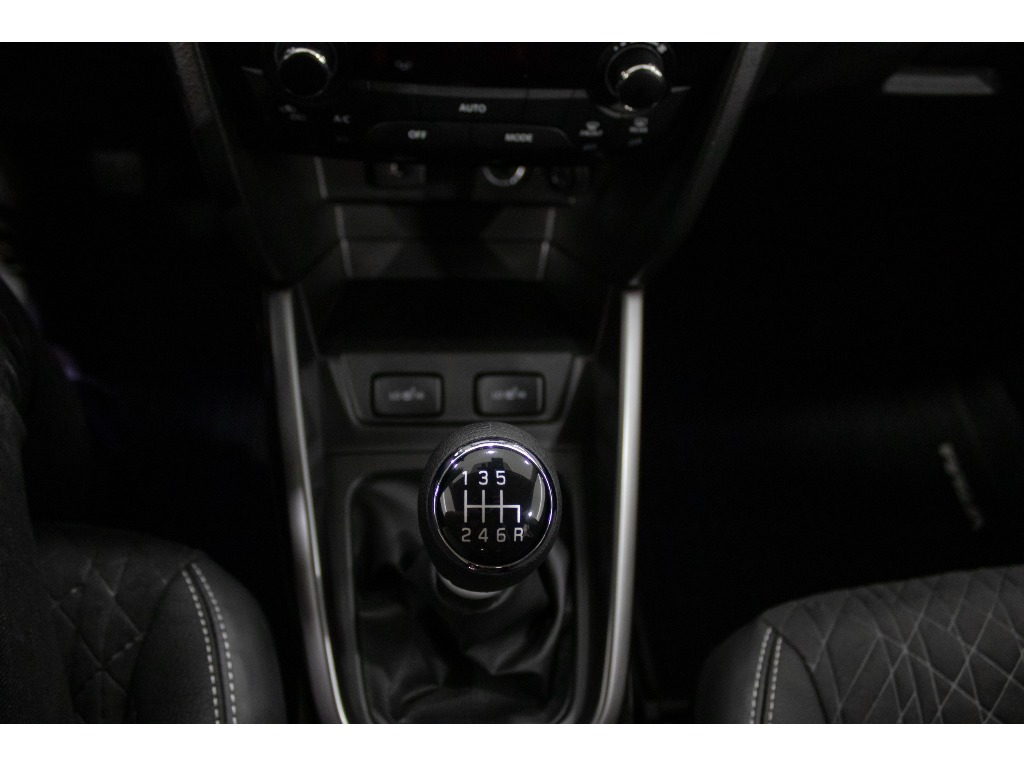 suzuki-vitara-2024-gasolina-1373cc