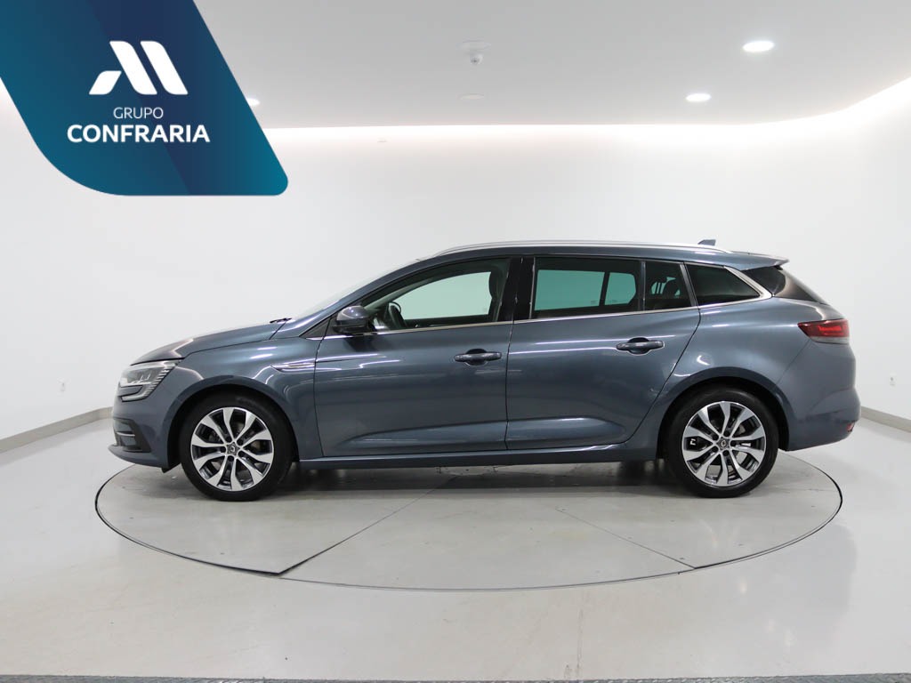 renault-megane-sport-tourer-2023-diesel-1461cc