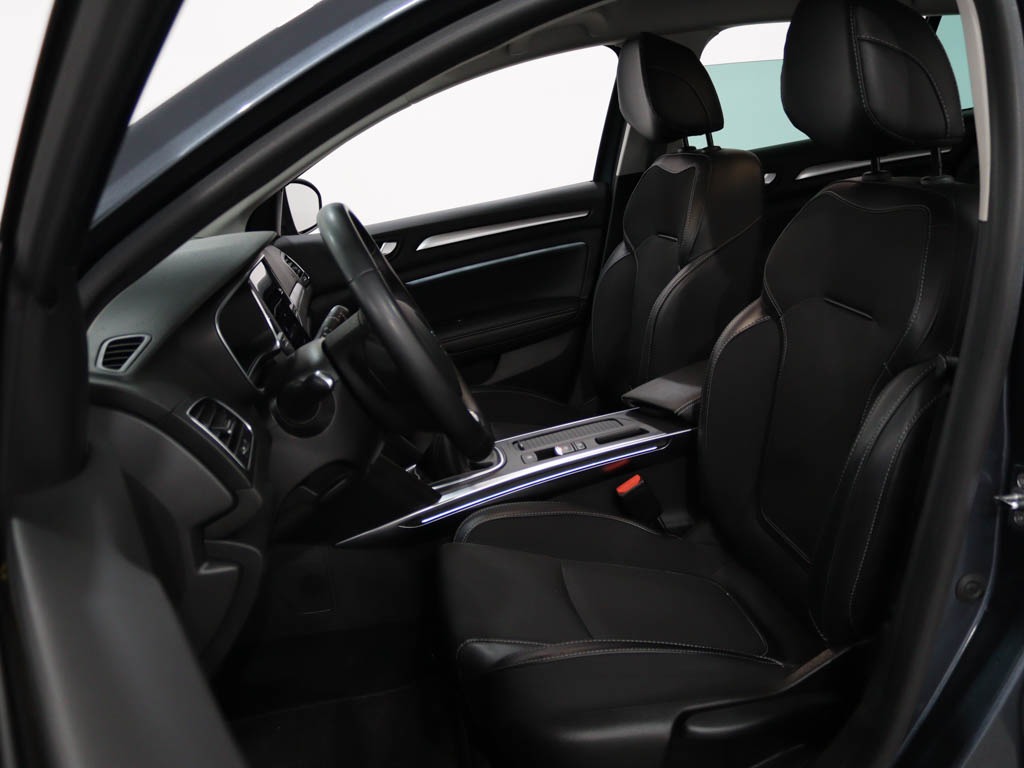 renault-megane-sport-tourer-2023-diesel-1461cc