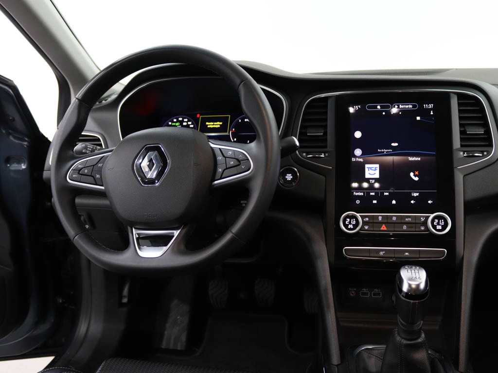 renault-megane-sport-tourer-2023-diesel-1461cc