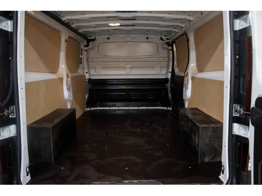 renault-trafic-2024-diesel-1997cc