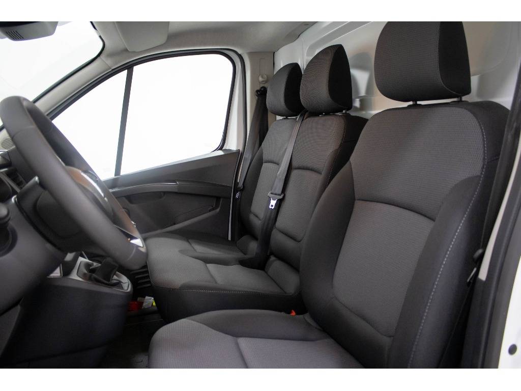 renault-trafic-2024-diesel-1997cc