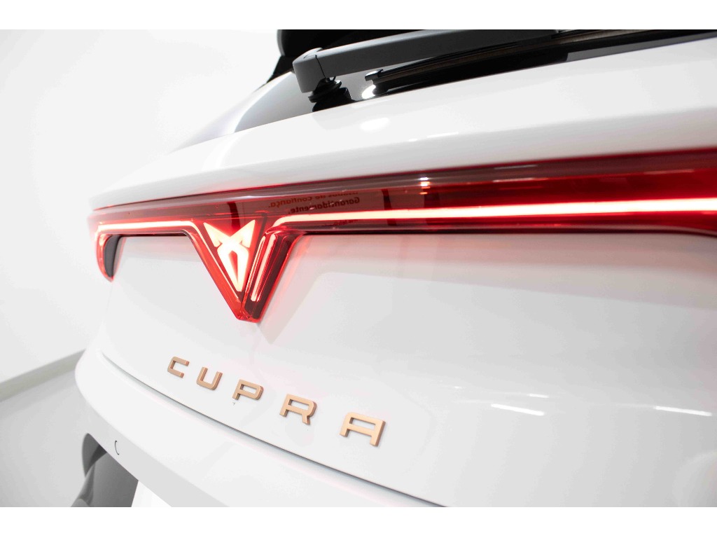 cupra-leon-2024-diesel-1968cc