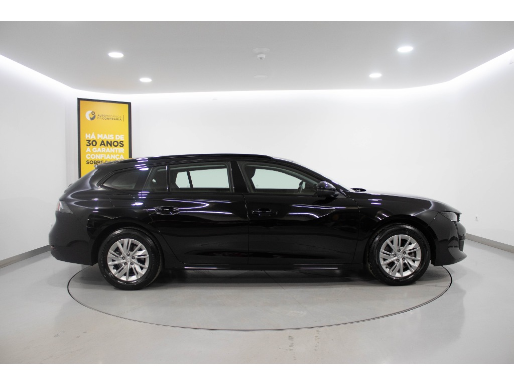 peugeot-508-sw-2021-diesel-1499cc