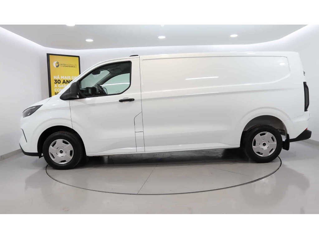 ford-transit-2024-diesel-1996cc