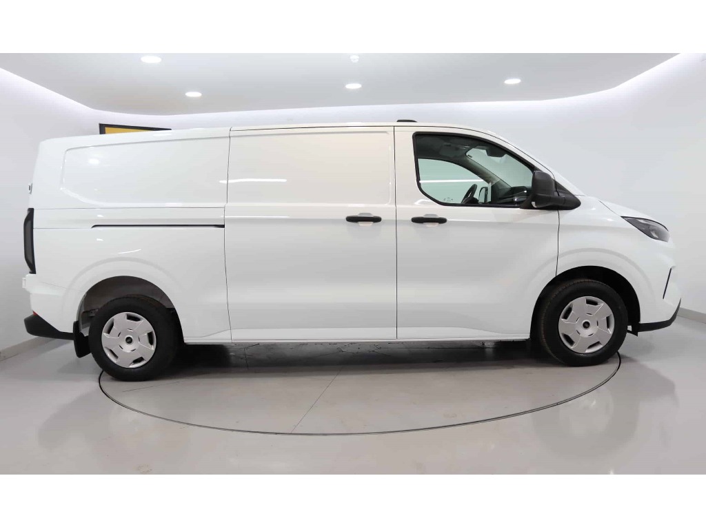 ford-transit-2024-diesel-1996cc