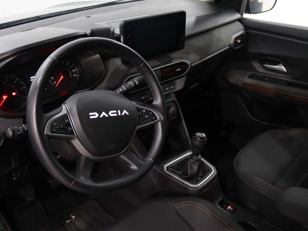 dacia-sandero-2023-gpl-999cc