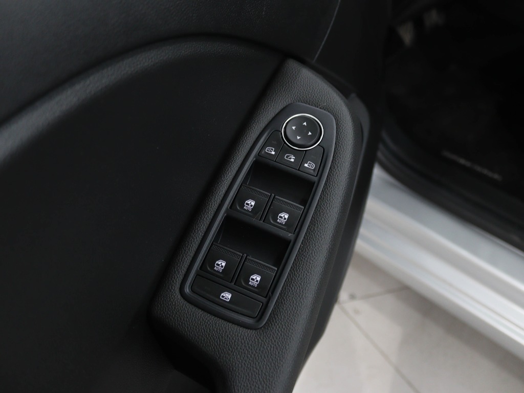 renault-clio-2023-gpl-999cc