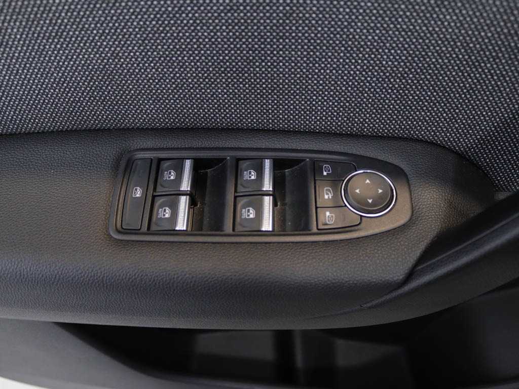 renault-symbioz-2025-hibrido-a-gasolina-1598cc
