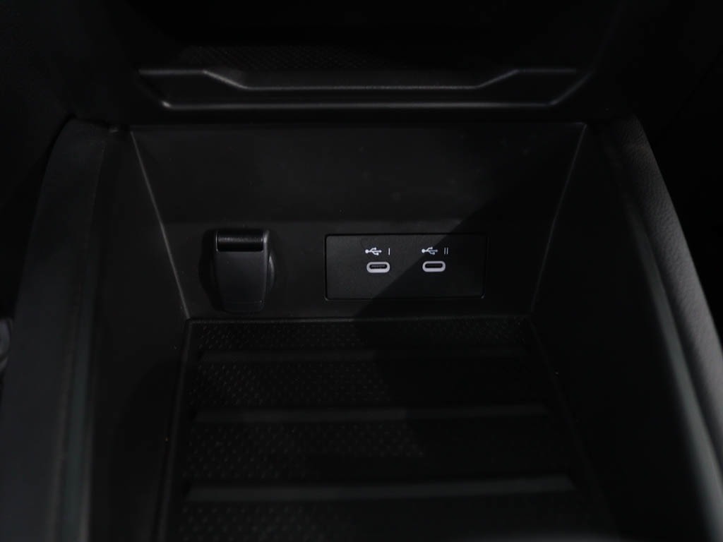 renault-symbioz-2025-hibrido-a-gasolina-1598cc