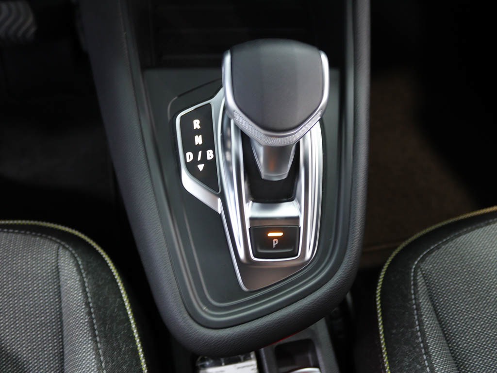 renault-symbioz-2025-hibrido-a-gasolina-1598cc