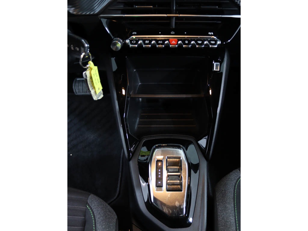 peugeot-2008-2024-diesel-1499cc