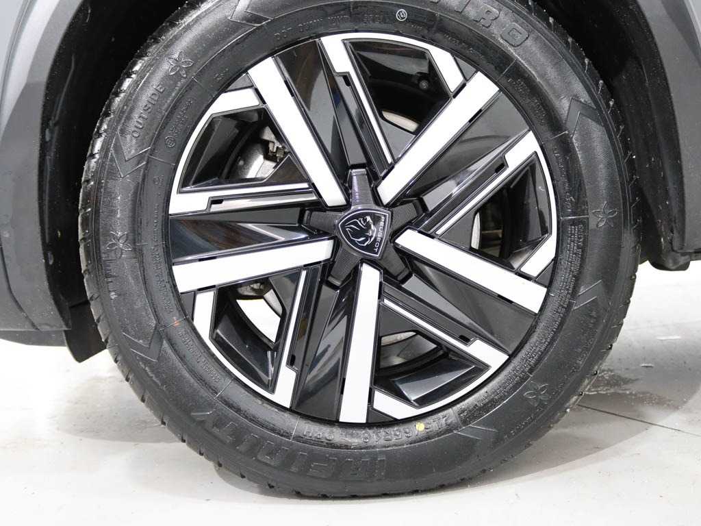 peugeot-2008-2024-diesel-1499cc