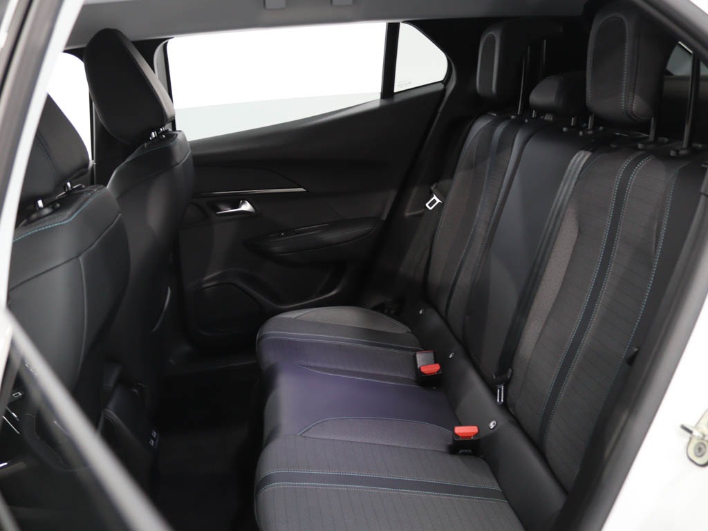 peugeot-2008-2021-diesel-1499cc