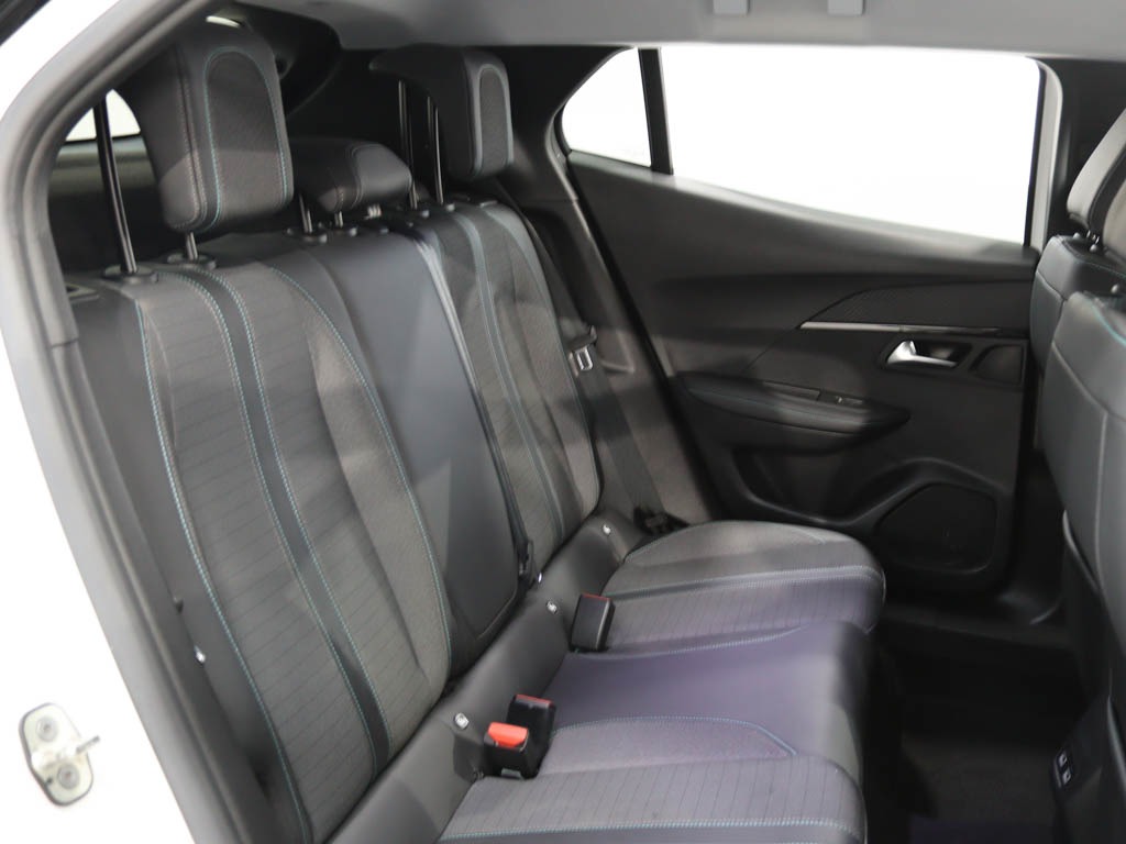 peugeot-2008-2021-diesel-1499cc