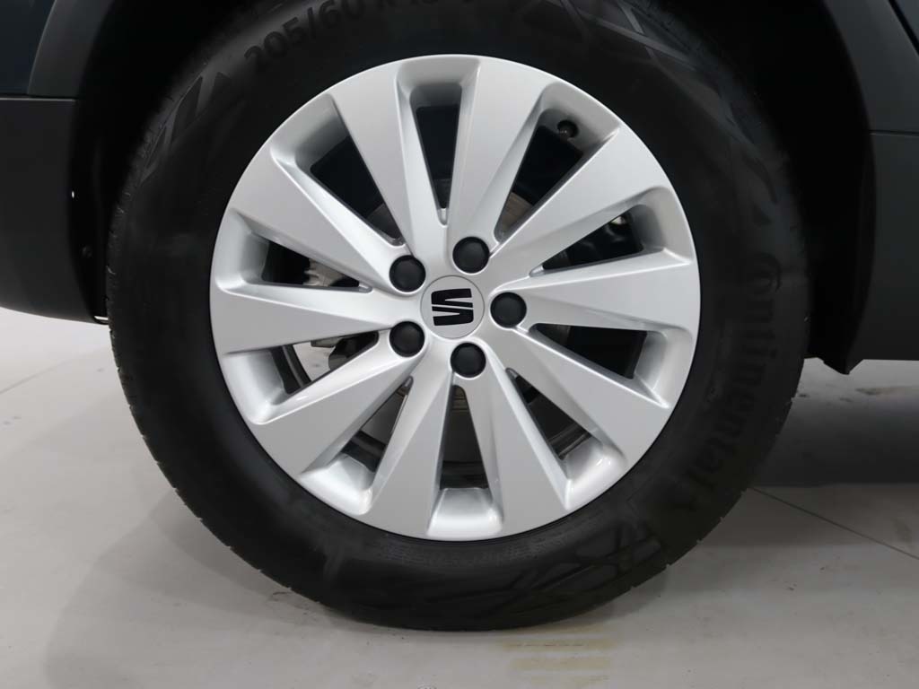 seat-arona-2025-gasolina-999cc
