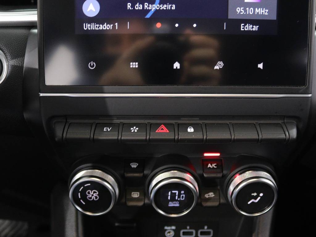 renault-captur-2022-hibrido-1598cc