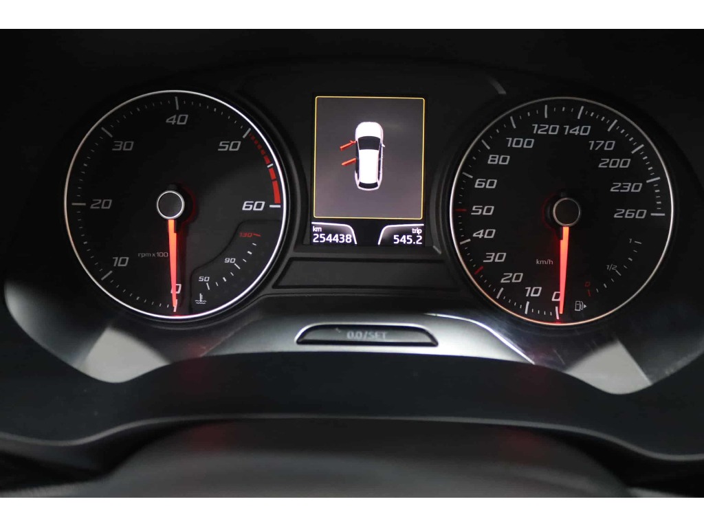 seat-leon-st-2014-diesel-1598cc