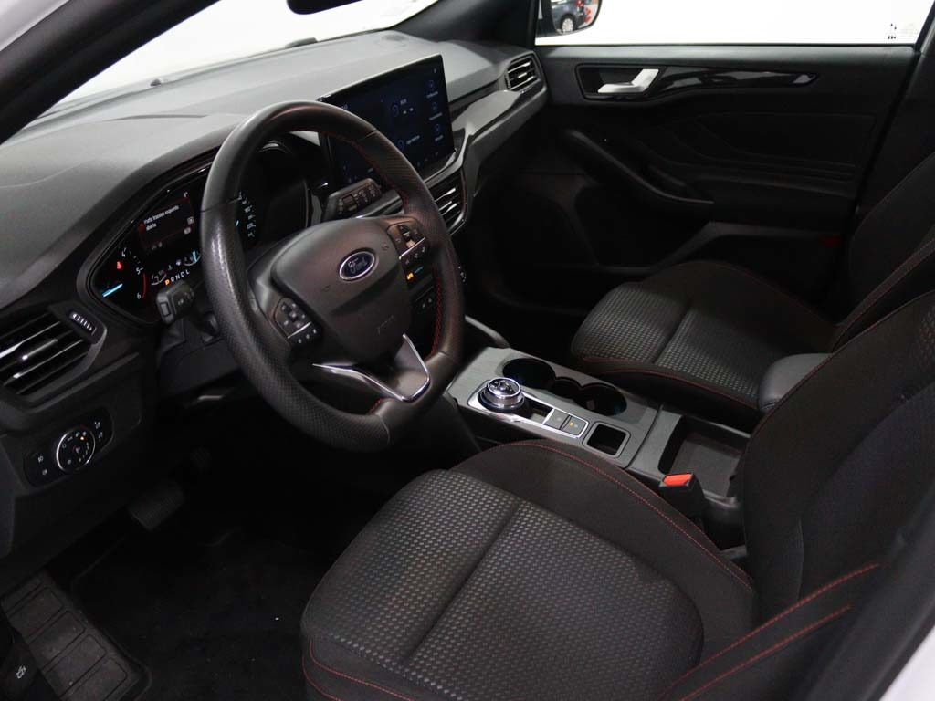 ford-focus-2024-diesel-1499cc