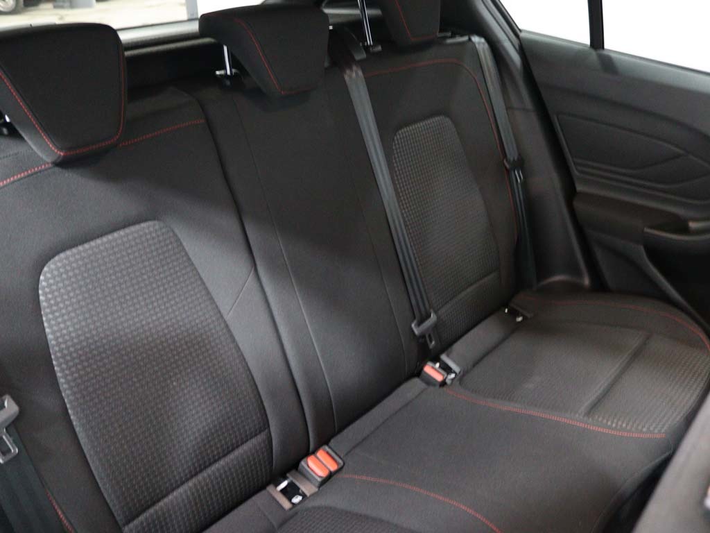 ford-focus-2024-diesel-1499cc