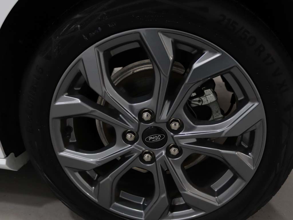 ford-focus-2024-diesel-1499cc