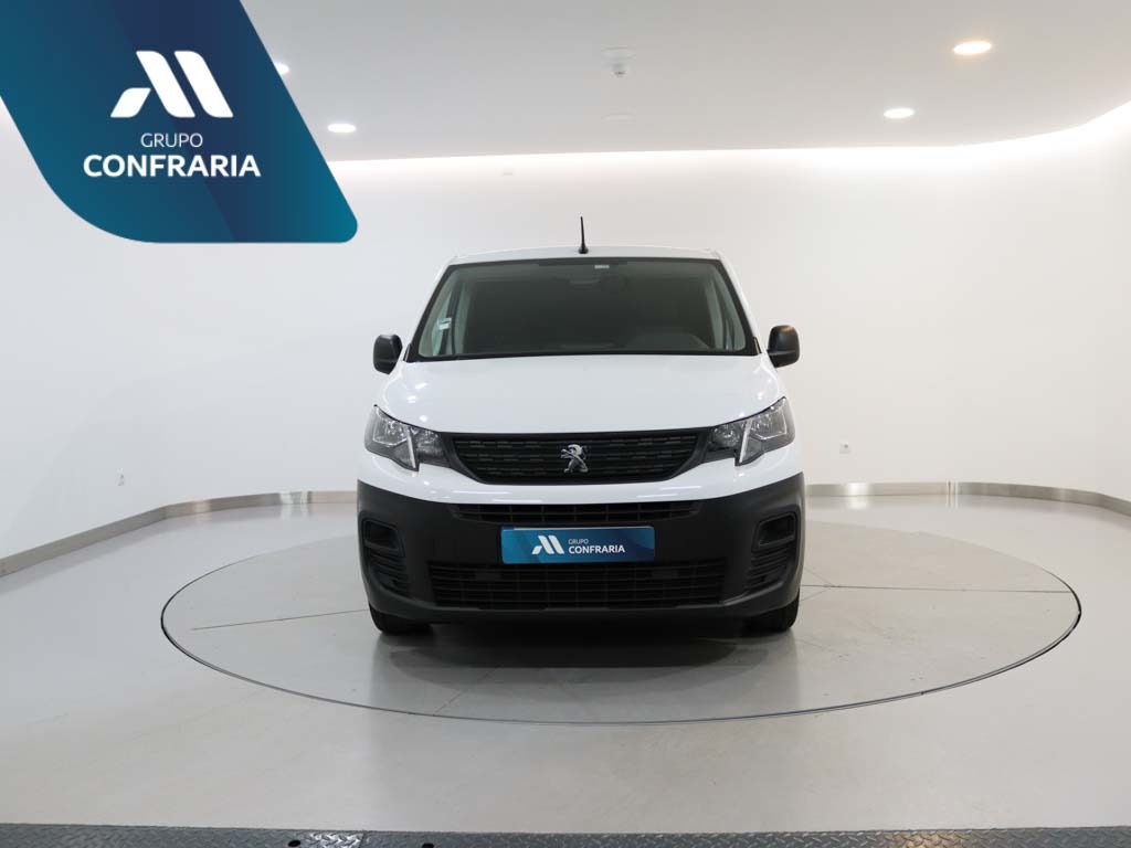 peugeot-partner-2023-diesel-1499cc