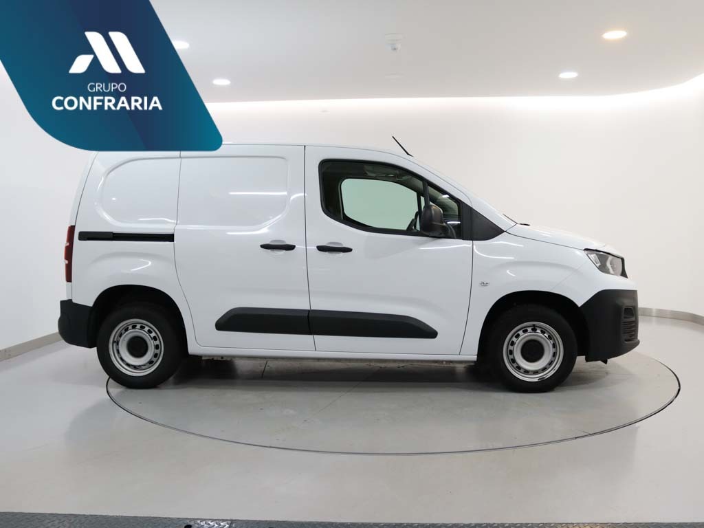 peugeot-partner-2023-diesel-1499cc