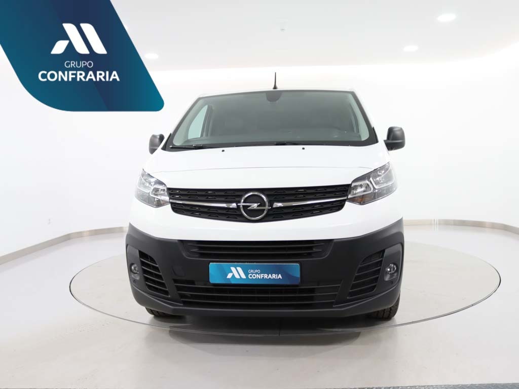 opel-vivaro-2022-diesel-1997cc