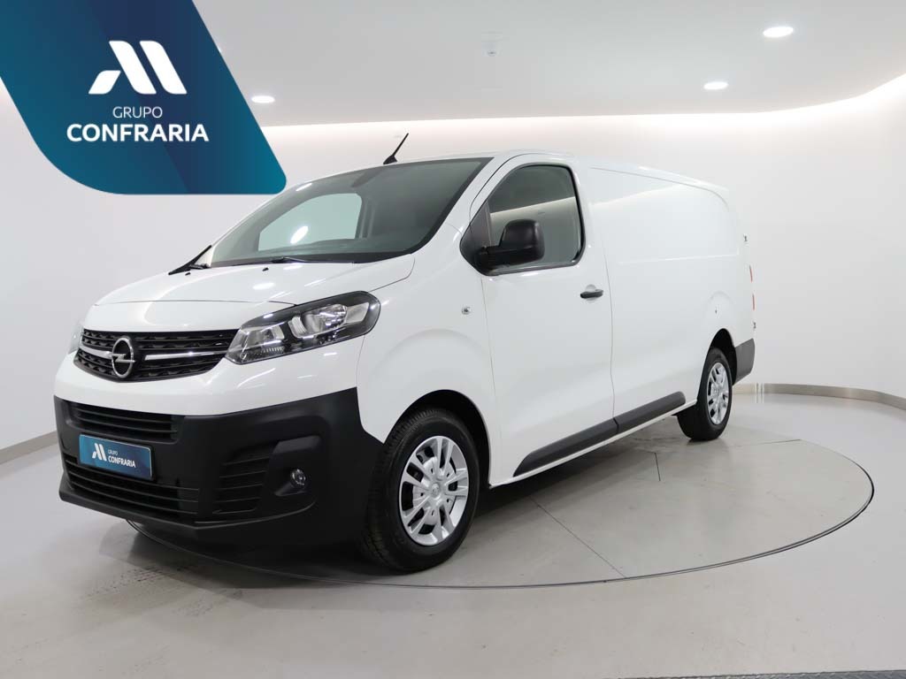 opel-vivaro-2022-diesel-1997cc