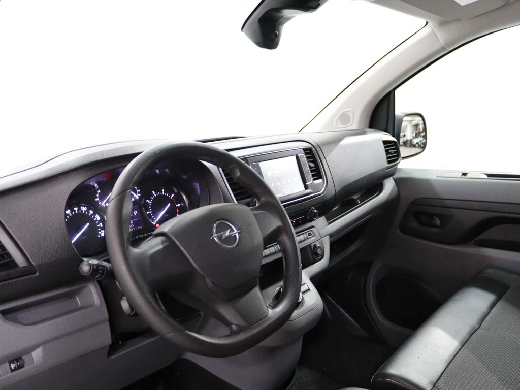 opel-vivaro-2022-diesel-1997cc