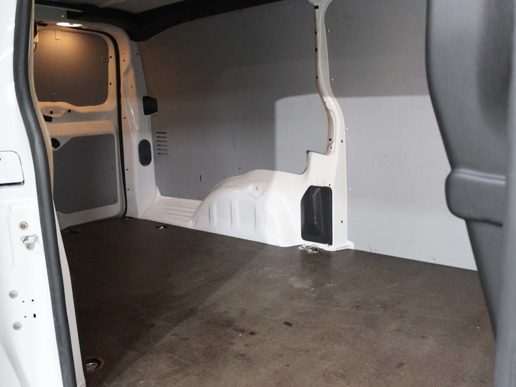 opel-vivaro-2022-diesel-1997cc