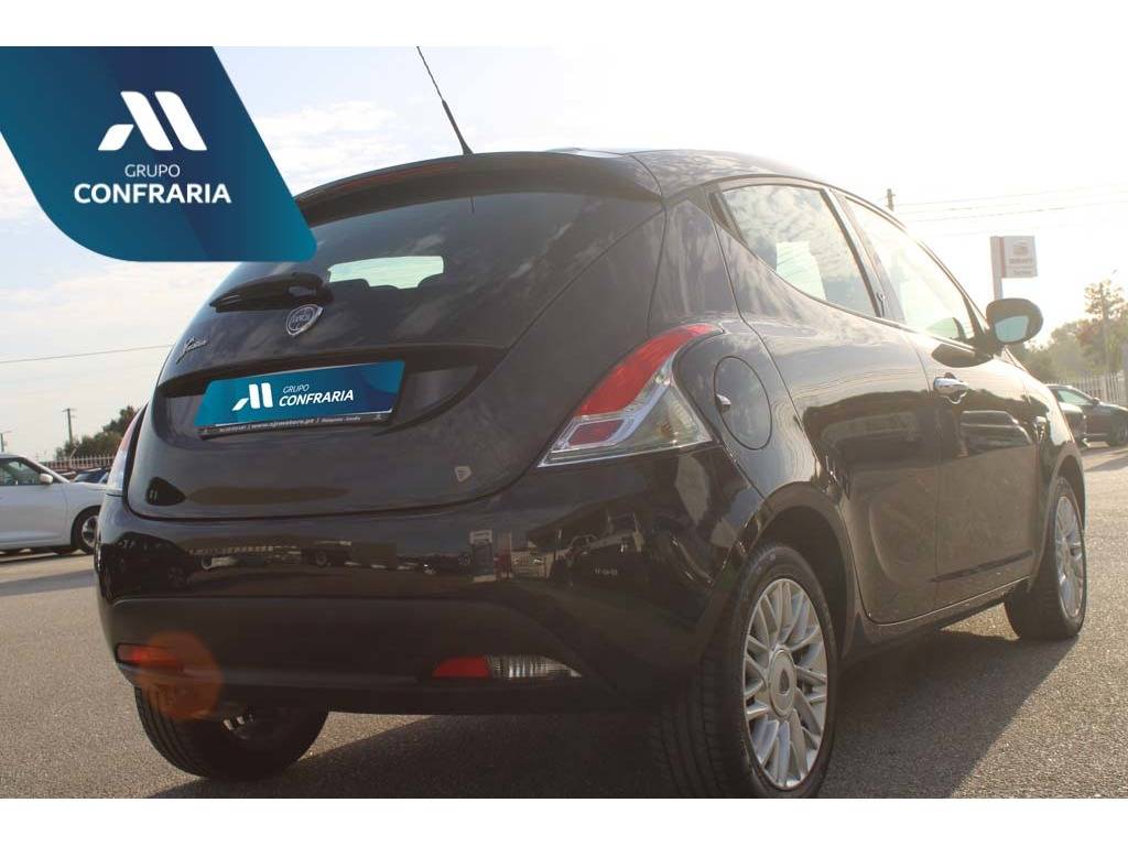 lancia-ypsilon-2013-diesel-1248cc