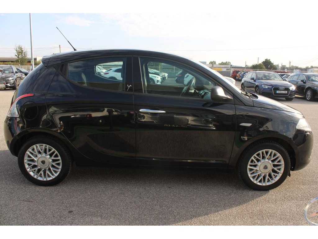 lancia-ypsilon-2013-diesel-1248cc